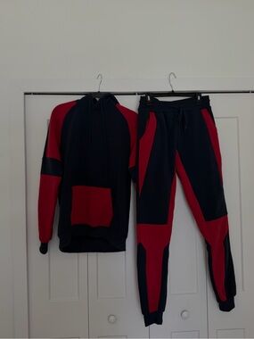Men's Two-Tone Navy and Red Jogger Pants